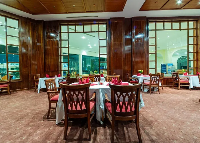 Üdülőközpont Siva & 4*