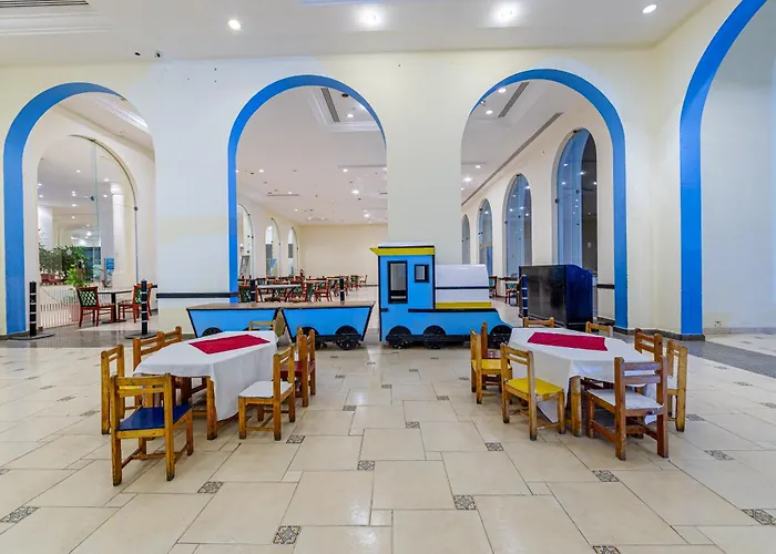 Üdülőközpont Siva & 4*